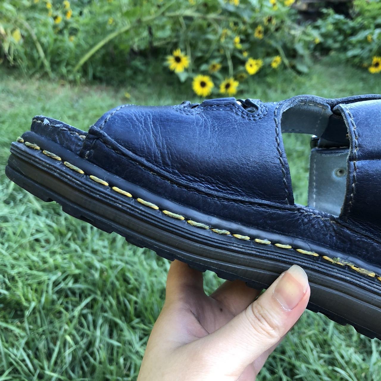 Vintage 90s Martens navy blue sun daisy
