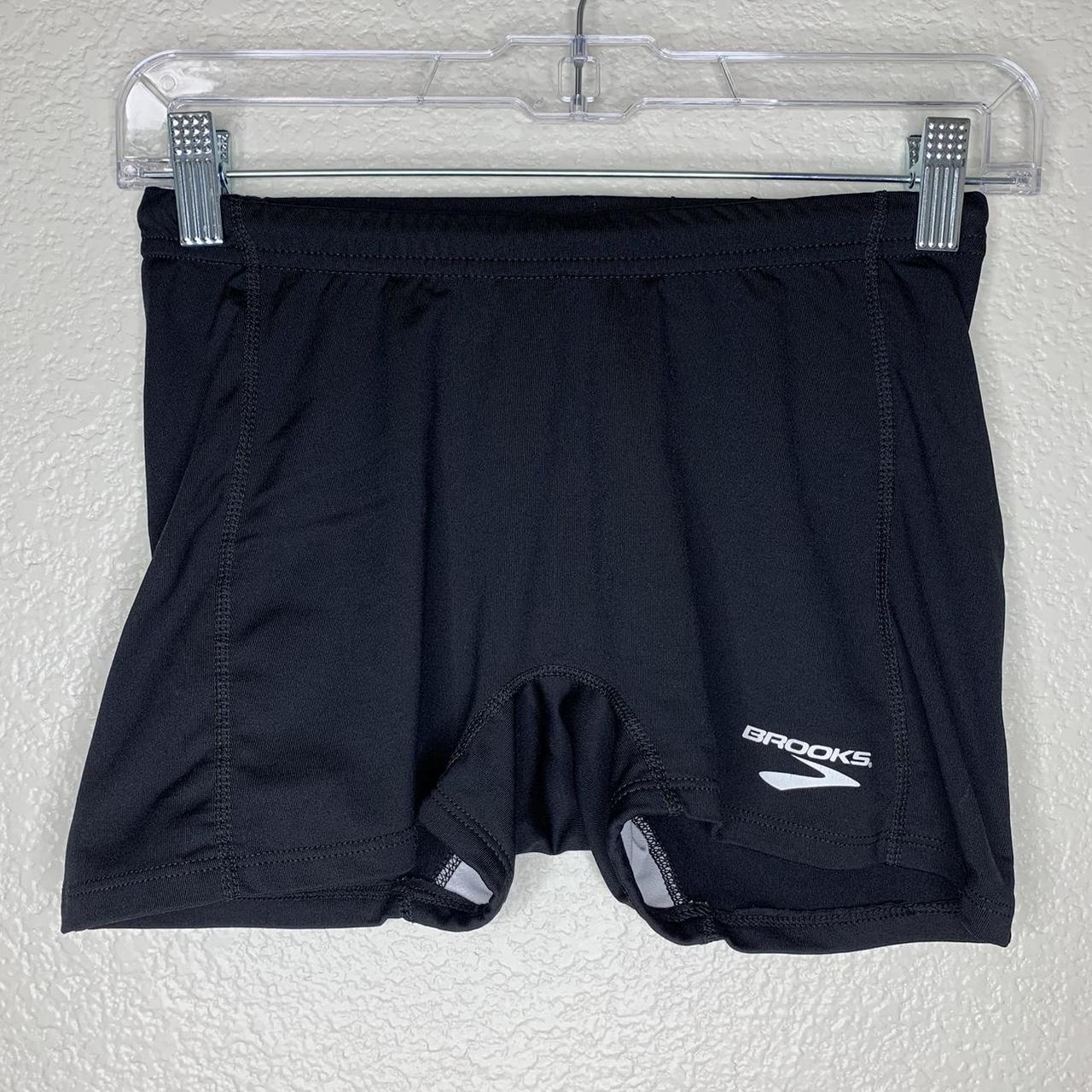 Brooks store equilibrium shorts