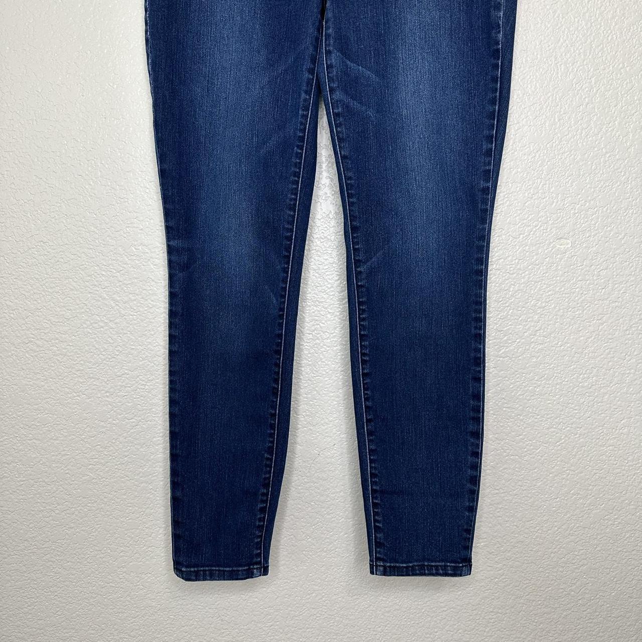 Talbots Flawless Pull-On Jeggings Size: 6p Color: - Depop