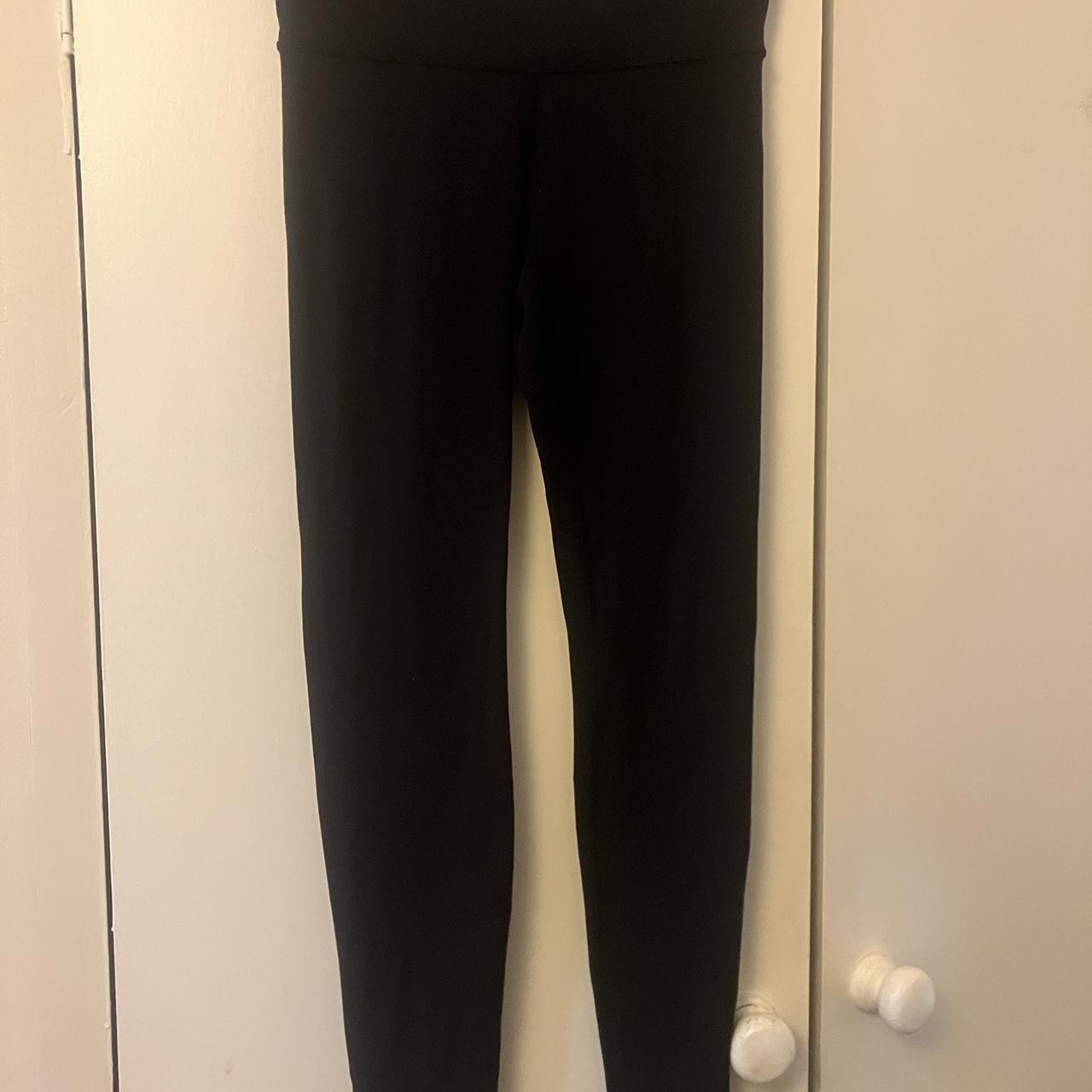 Lululemon Wunder Under Leggings UK size 8 long.... - Depop