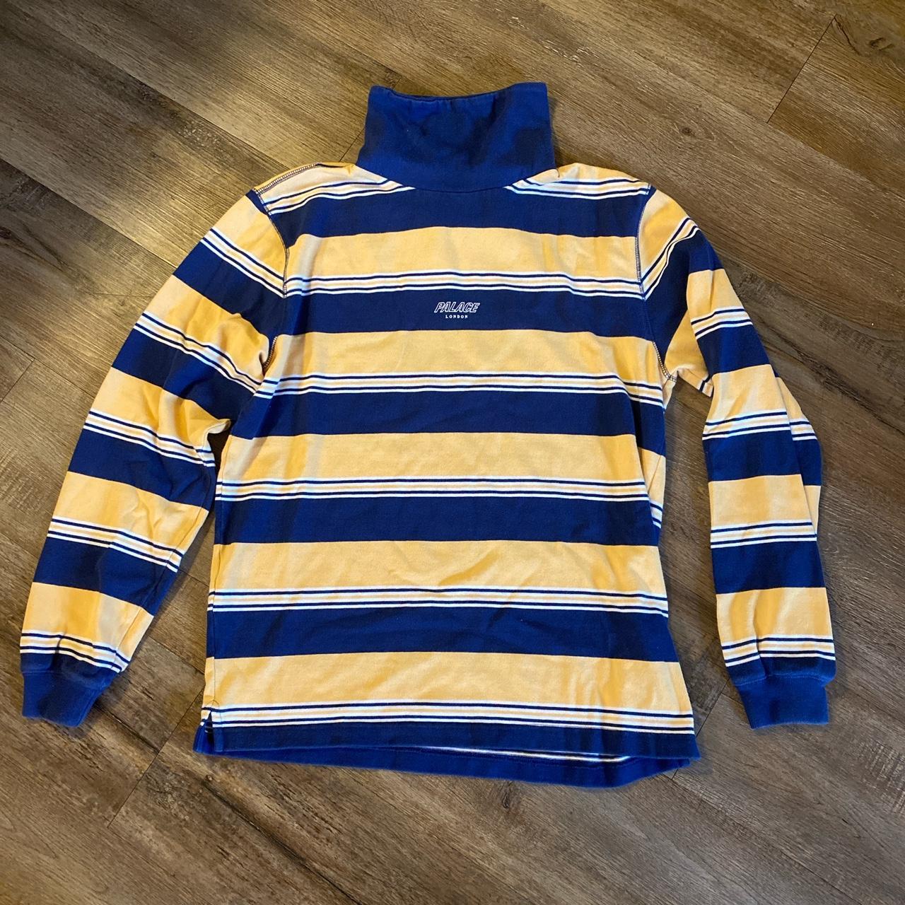 Palace Skateboards Turtleneck , Size Medium, Fit True...