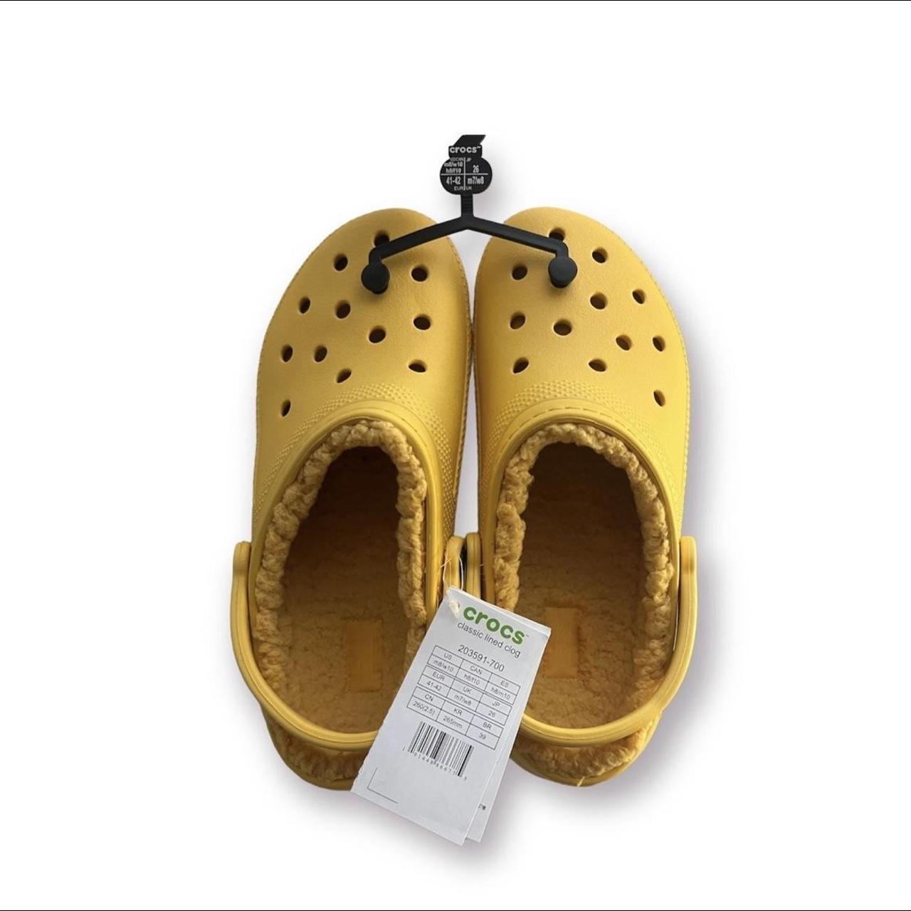 Yellow crocs sale with fur