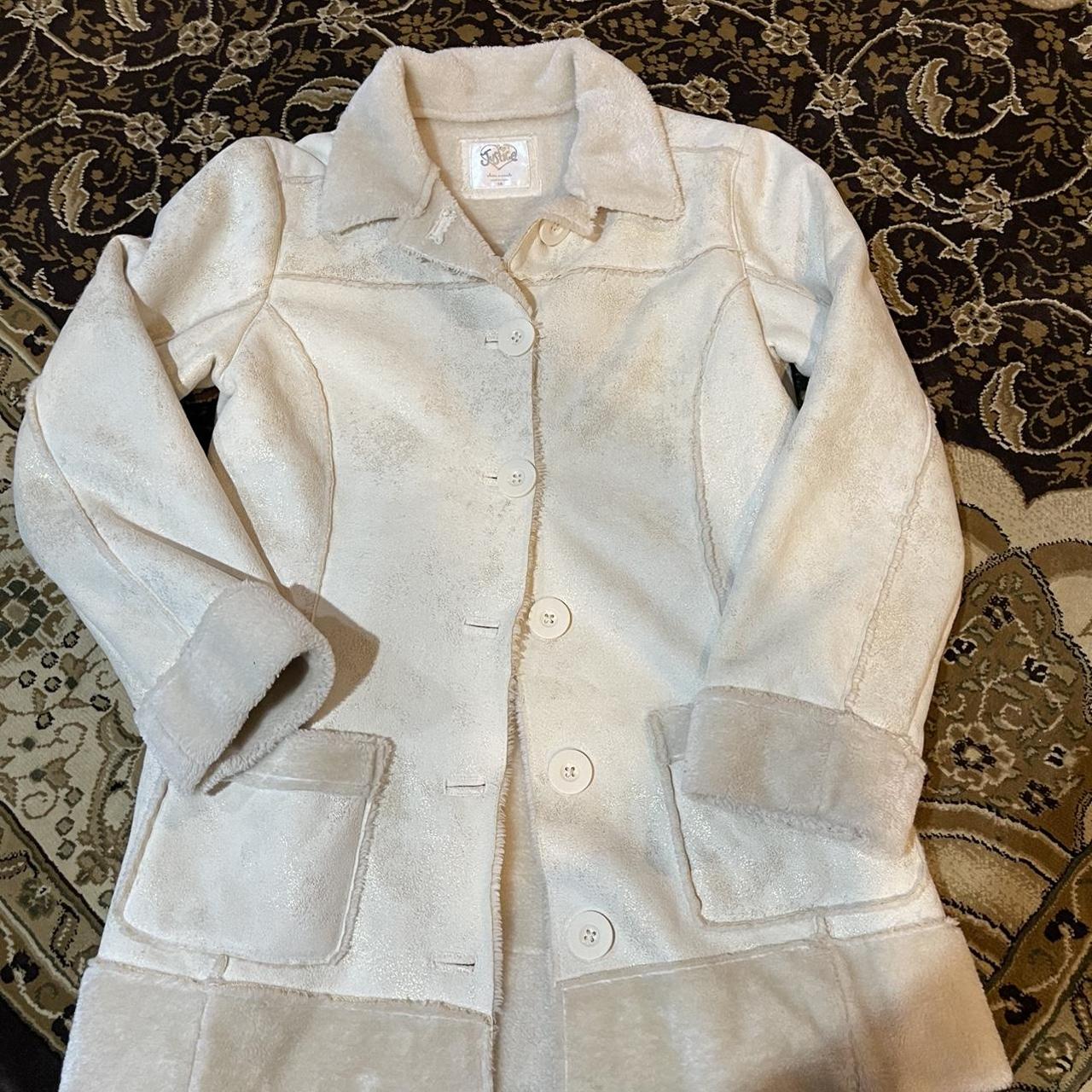 Ladies cream outlet coat