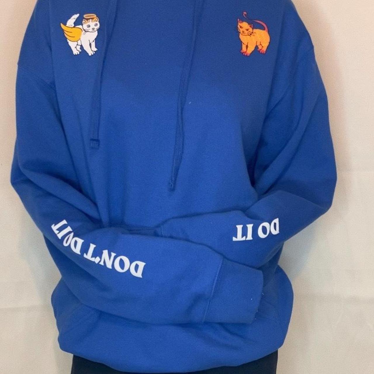 Emma chamberlain clearance blue hoodie