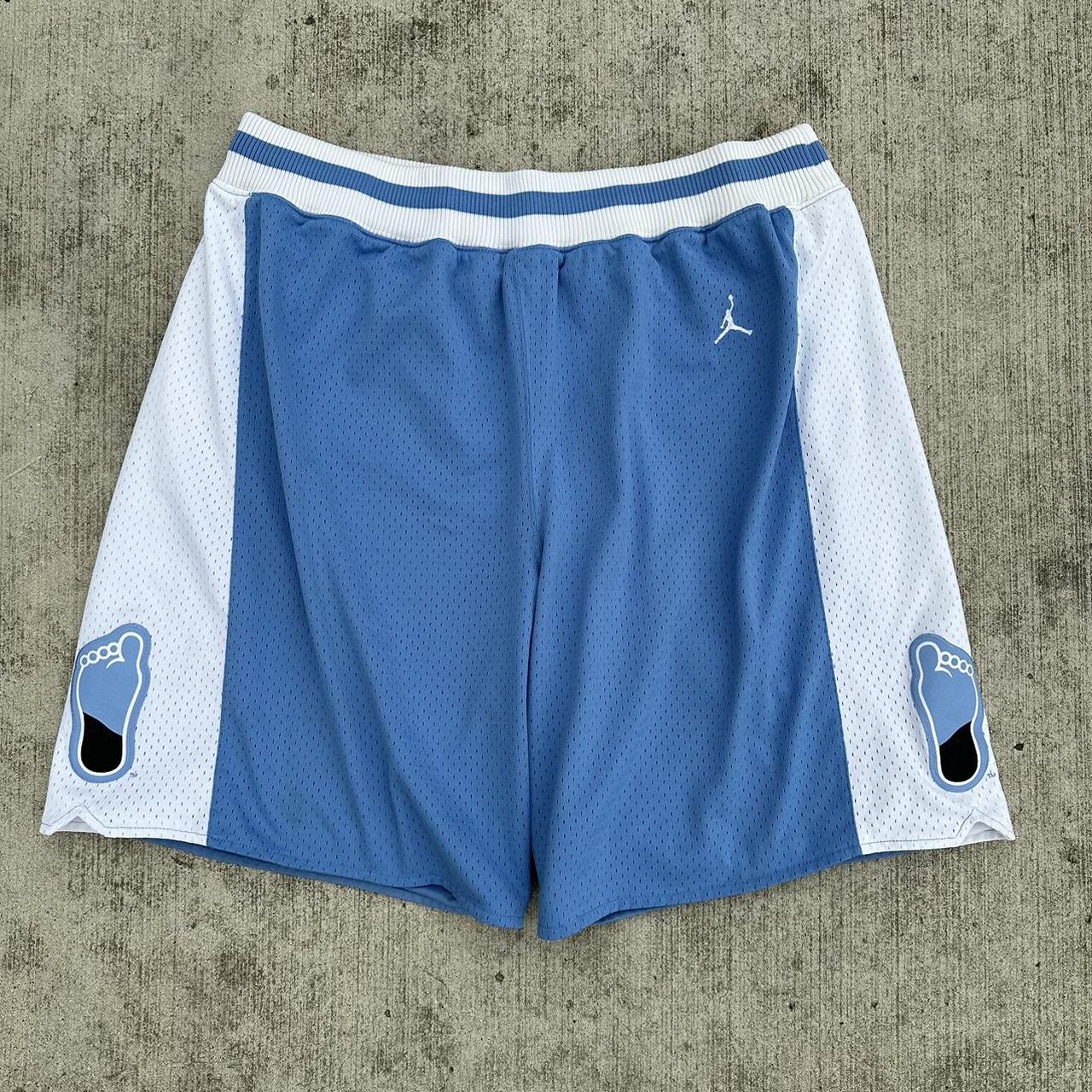 Jordan North Carolina '82 National Champs Depop