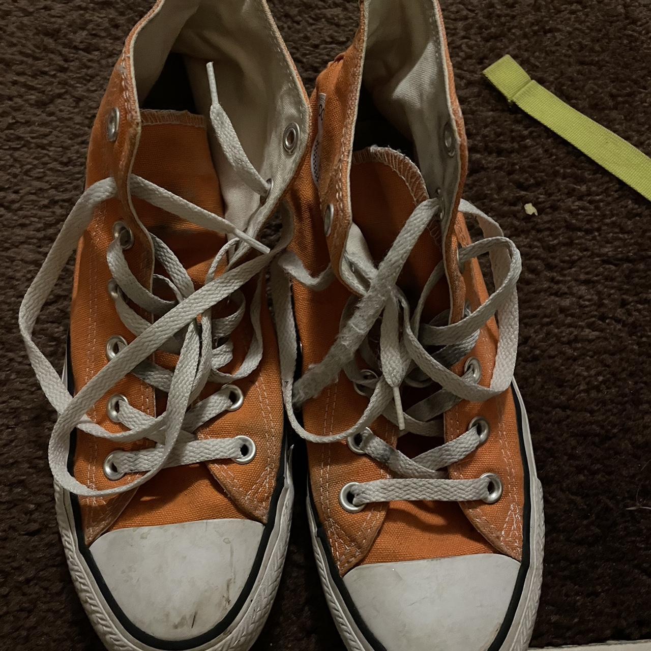 Orange converse deals trainers