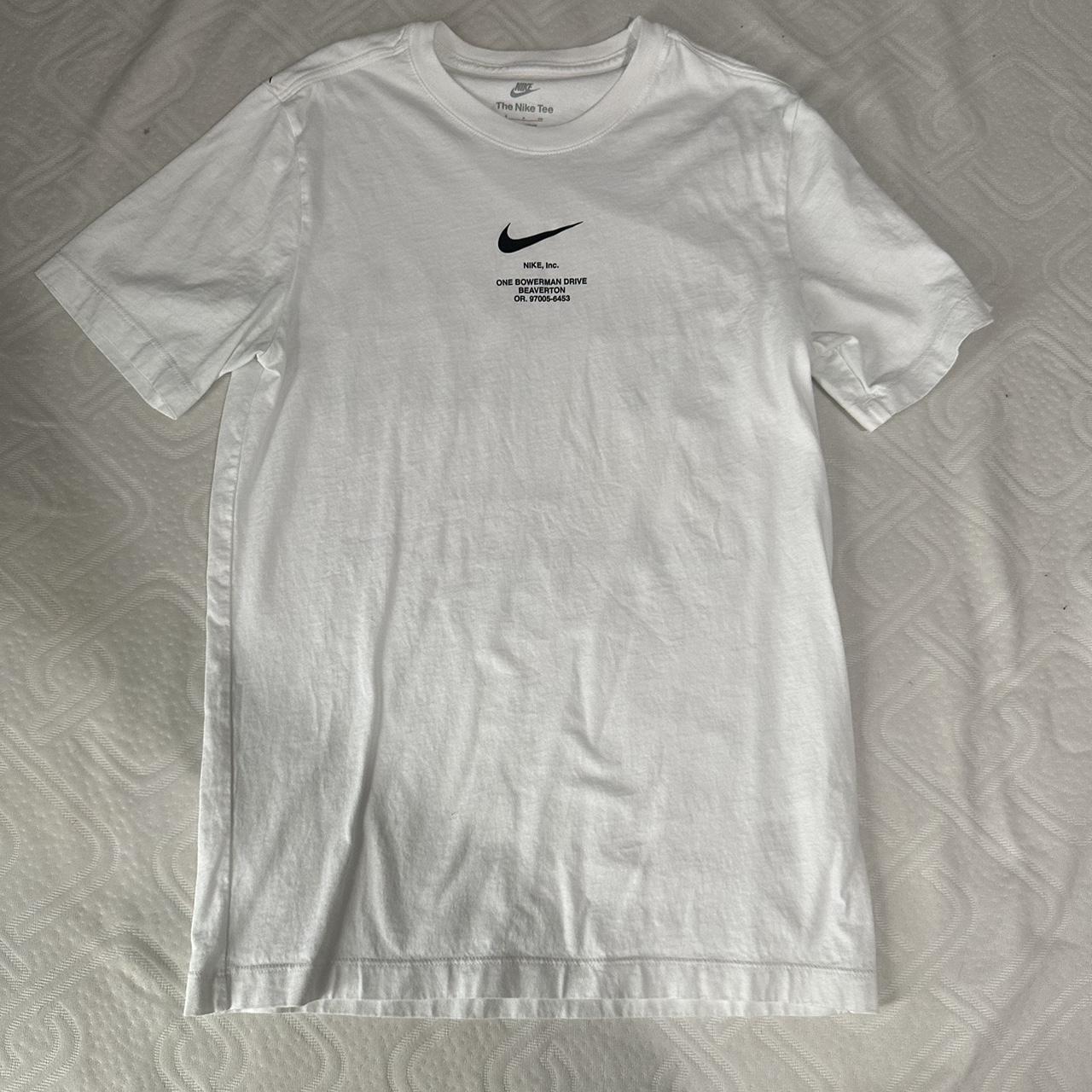 Nike Men's T-shirt | Depop