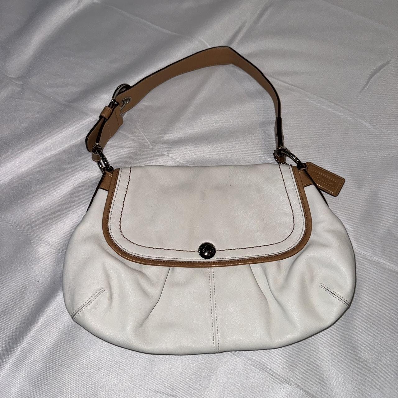 Vintage Coach SoHo Off White Leather Shoulder Bag | Depop