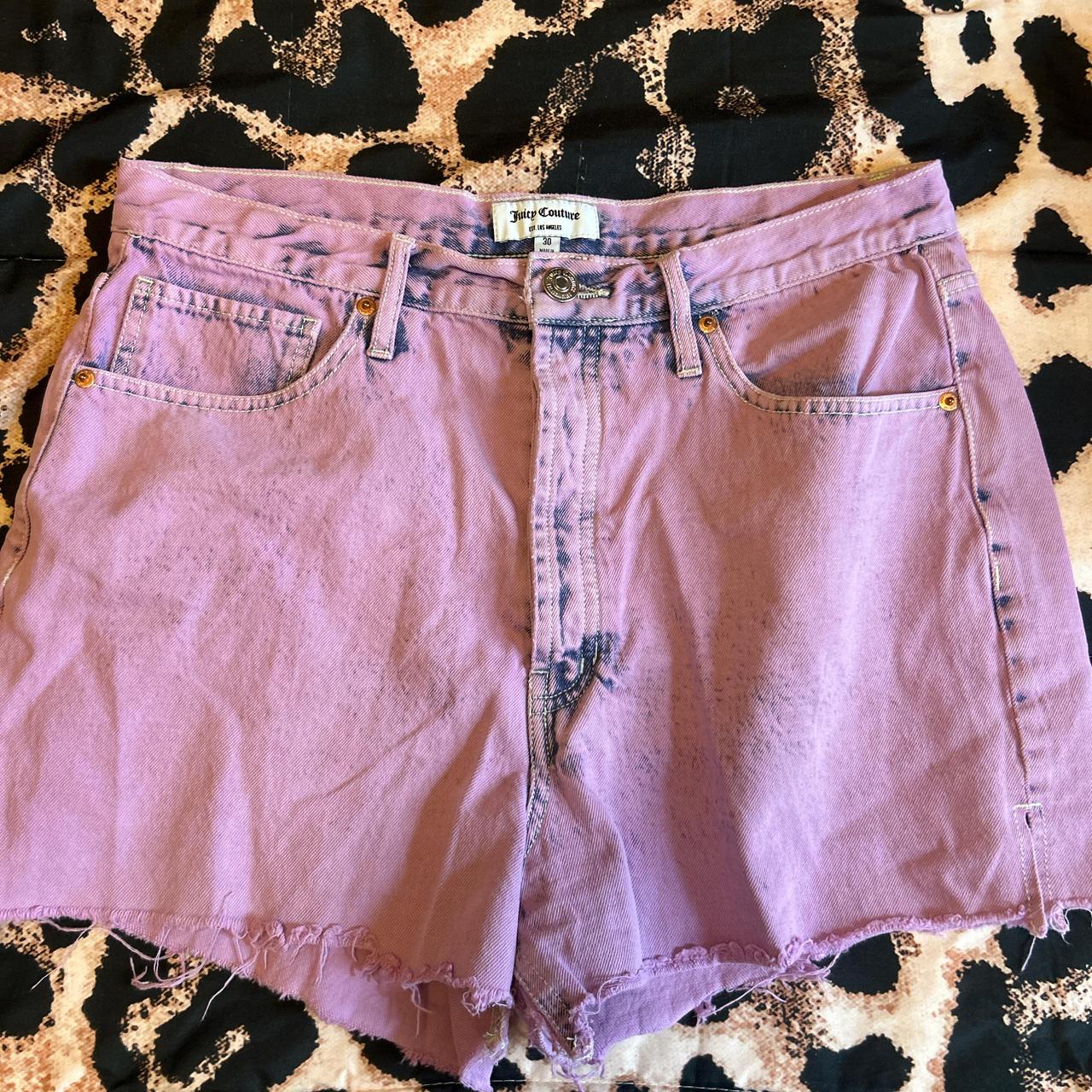 item listed by harshnoisebae
