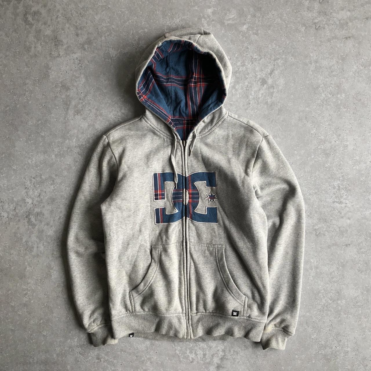 DC Shoes Men's Grey Hoodie Depop