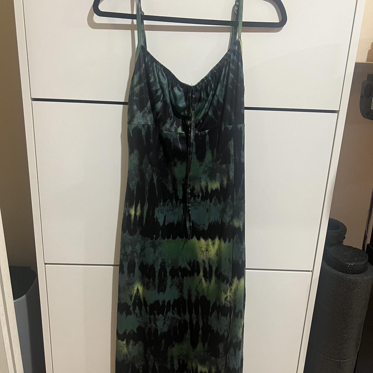 SHEIN Women's Black and Green Dress | Depop