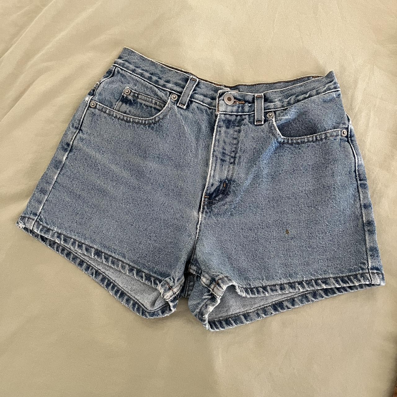 Medium Wash Vintage London Jean High Waisted Denim Depop medium-wash-vintage-london-jean-high-waisted-denim-depop