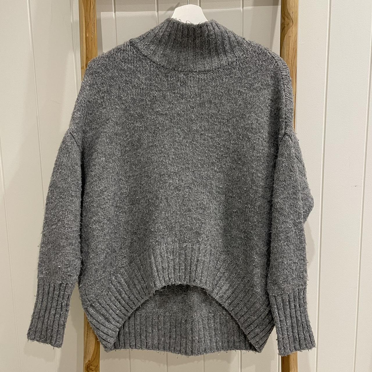 Grey wool knit jumper size 8 - Depop
