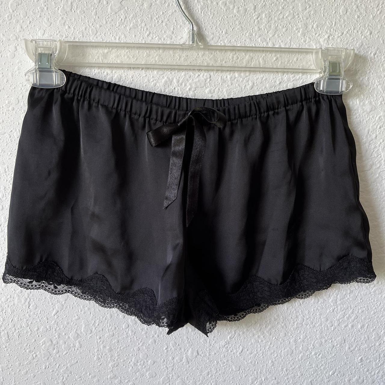 item listed by spooky_vintage_