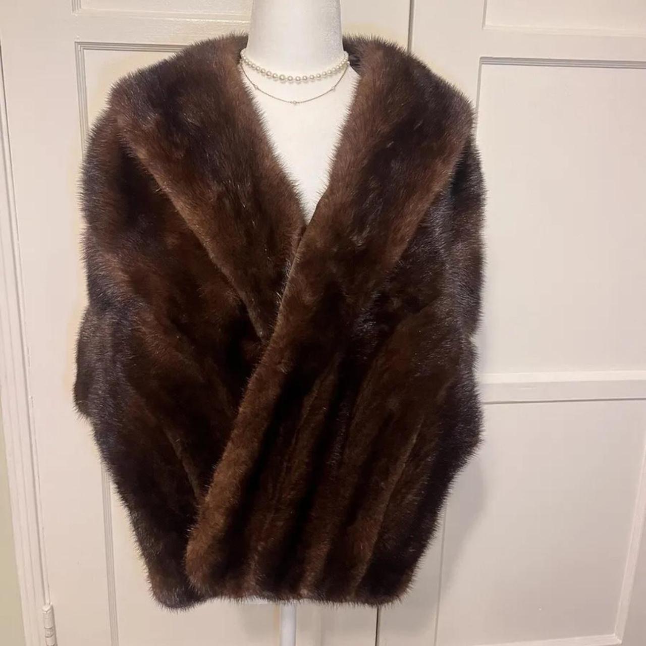 Mink on sale stole coat