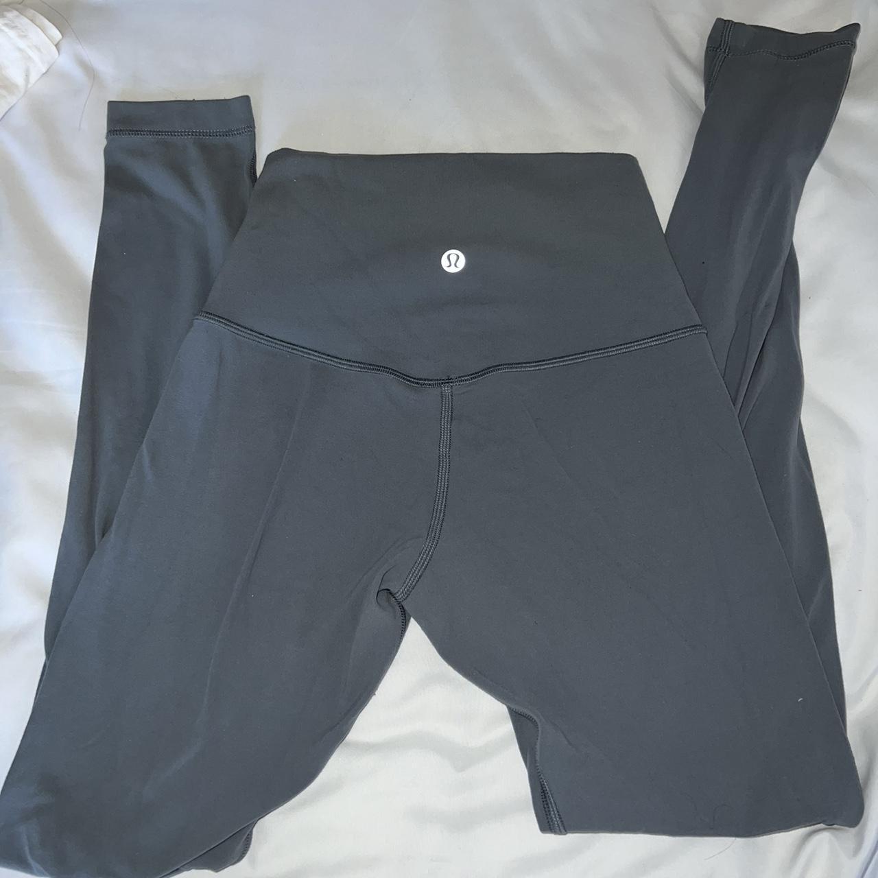 Lululemon Women's Blue and Grey Leggings | Depop