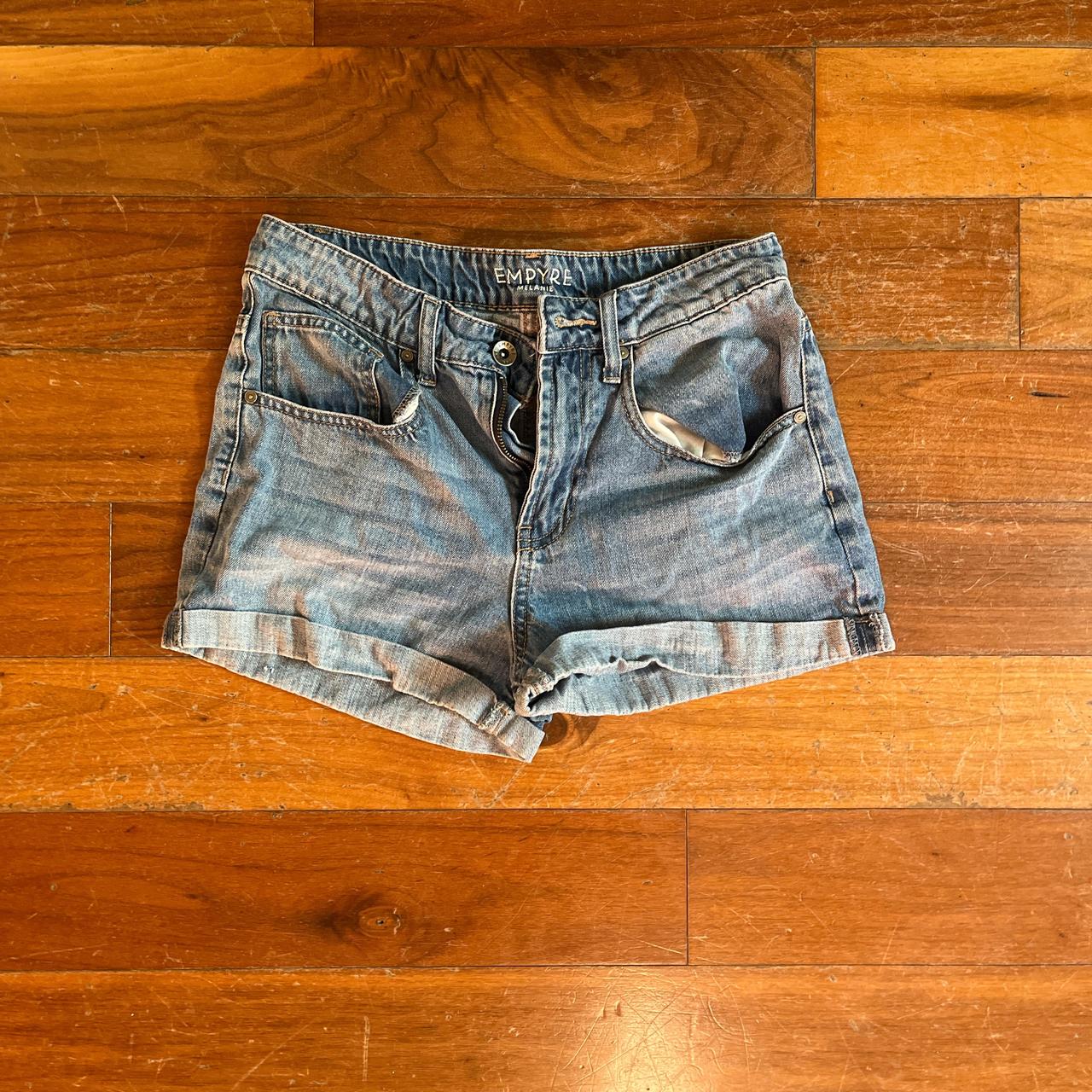 item listed by maliafort