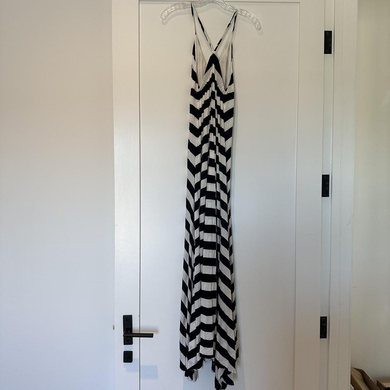 ALC Black and White Stripped Maxi Dress Good