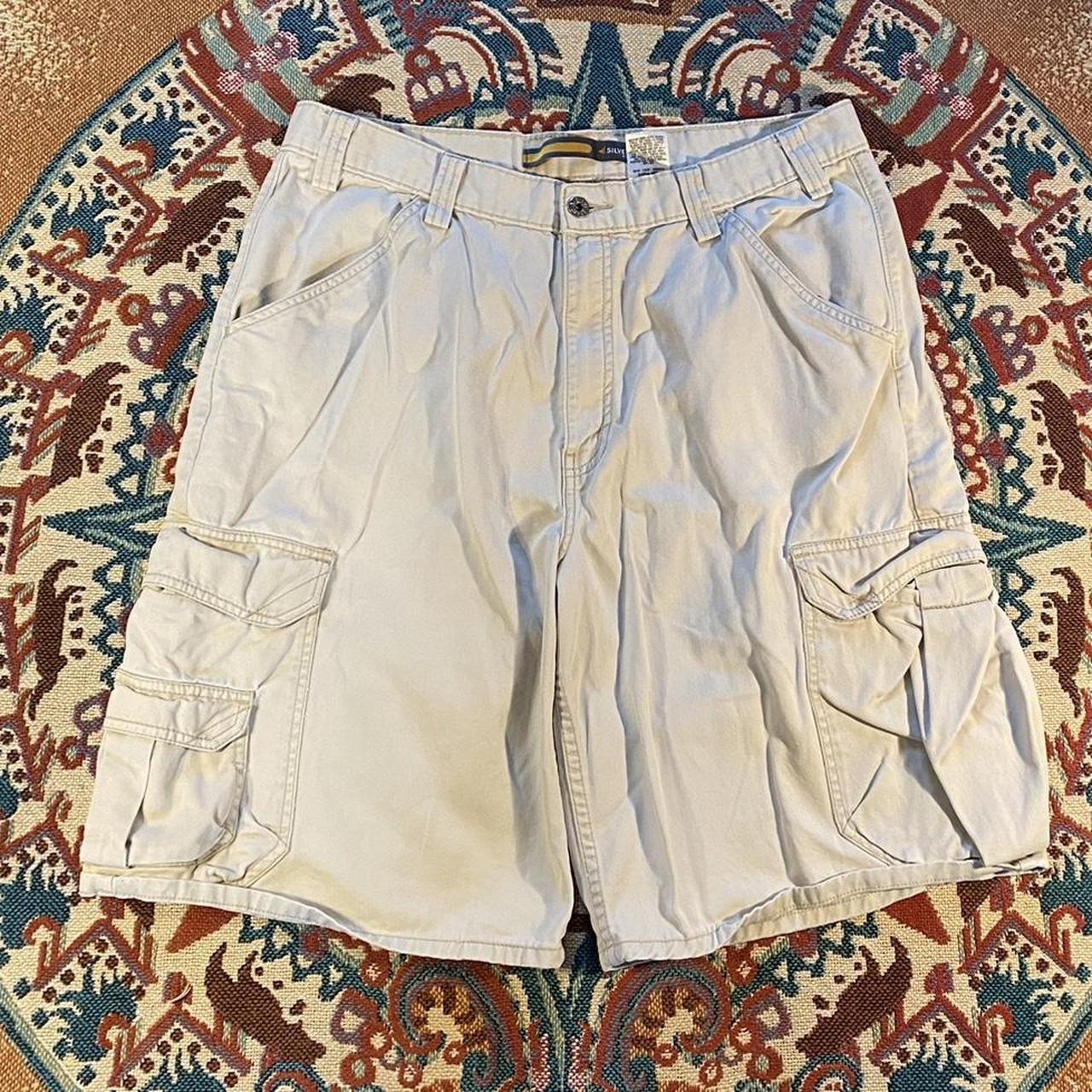 item listed by jakehasadepop