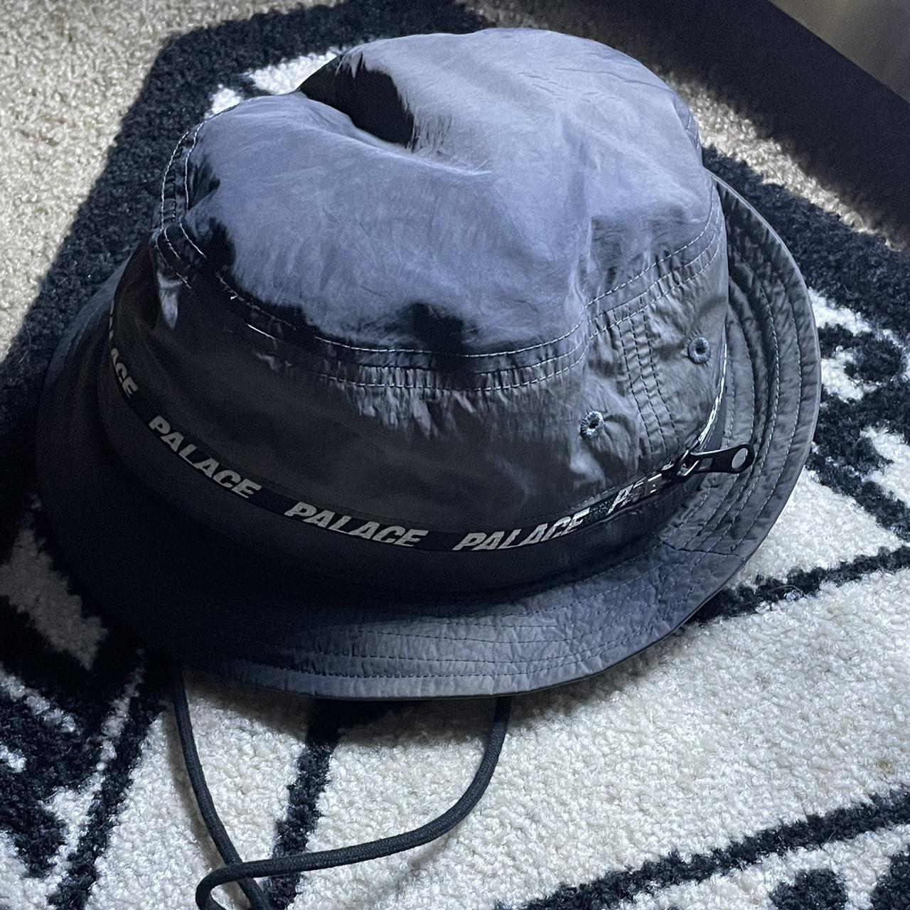 Palace Too Off She ll Bucket Hat Size S M Worn a