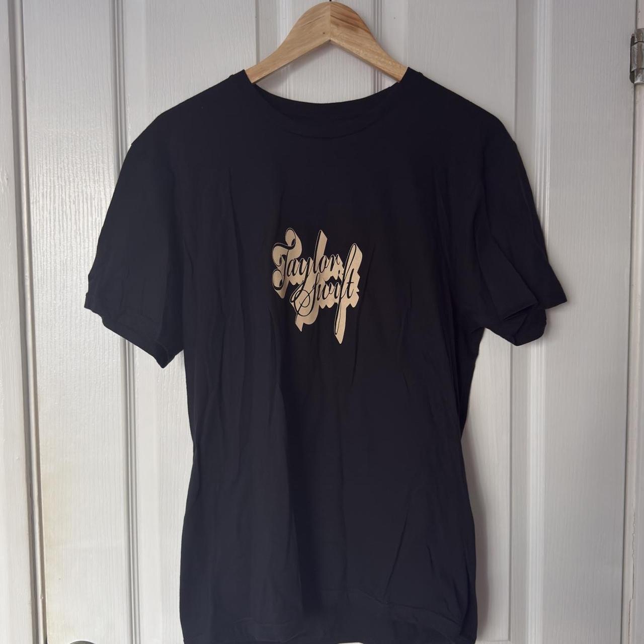 item listed by paigerosewhit