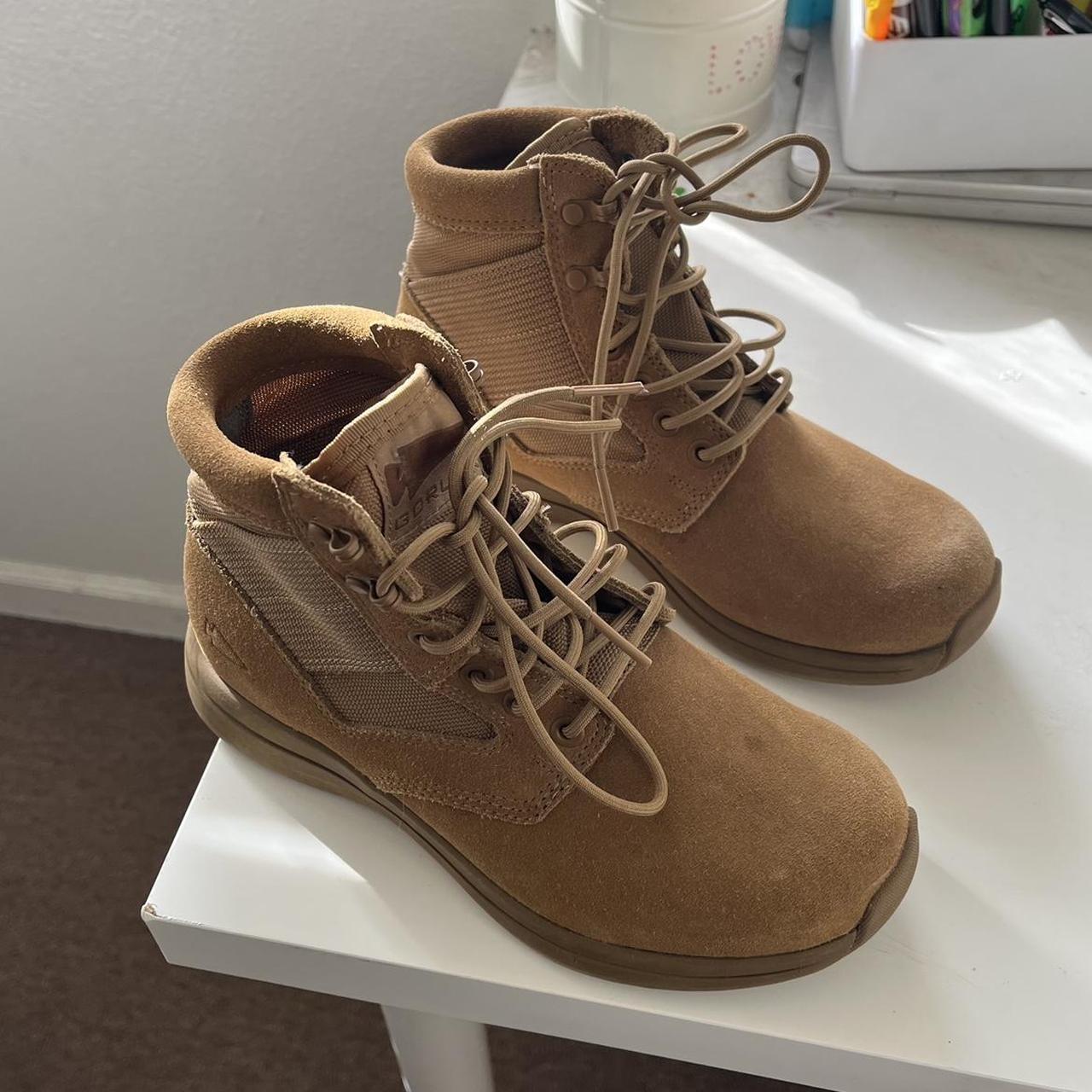 Tan and Khaki Boots | Depop