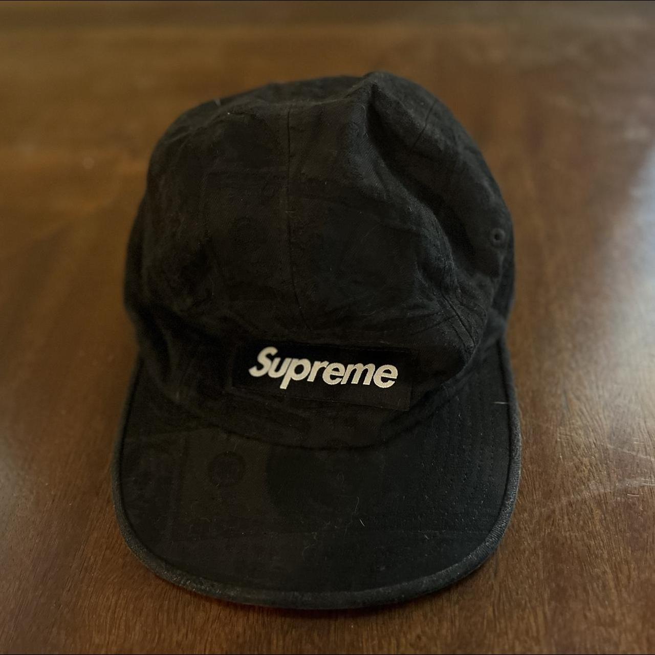 Supreme hat in excellent condition. Depop