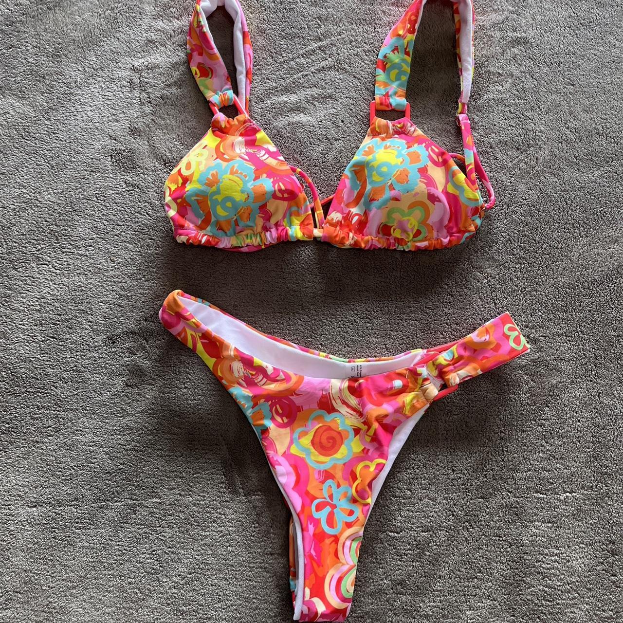 item listed by tara2910