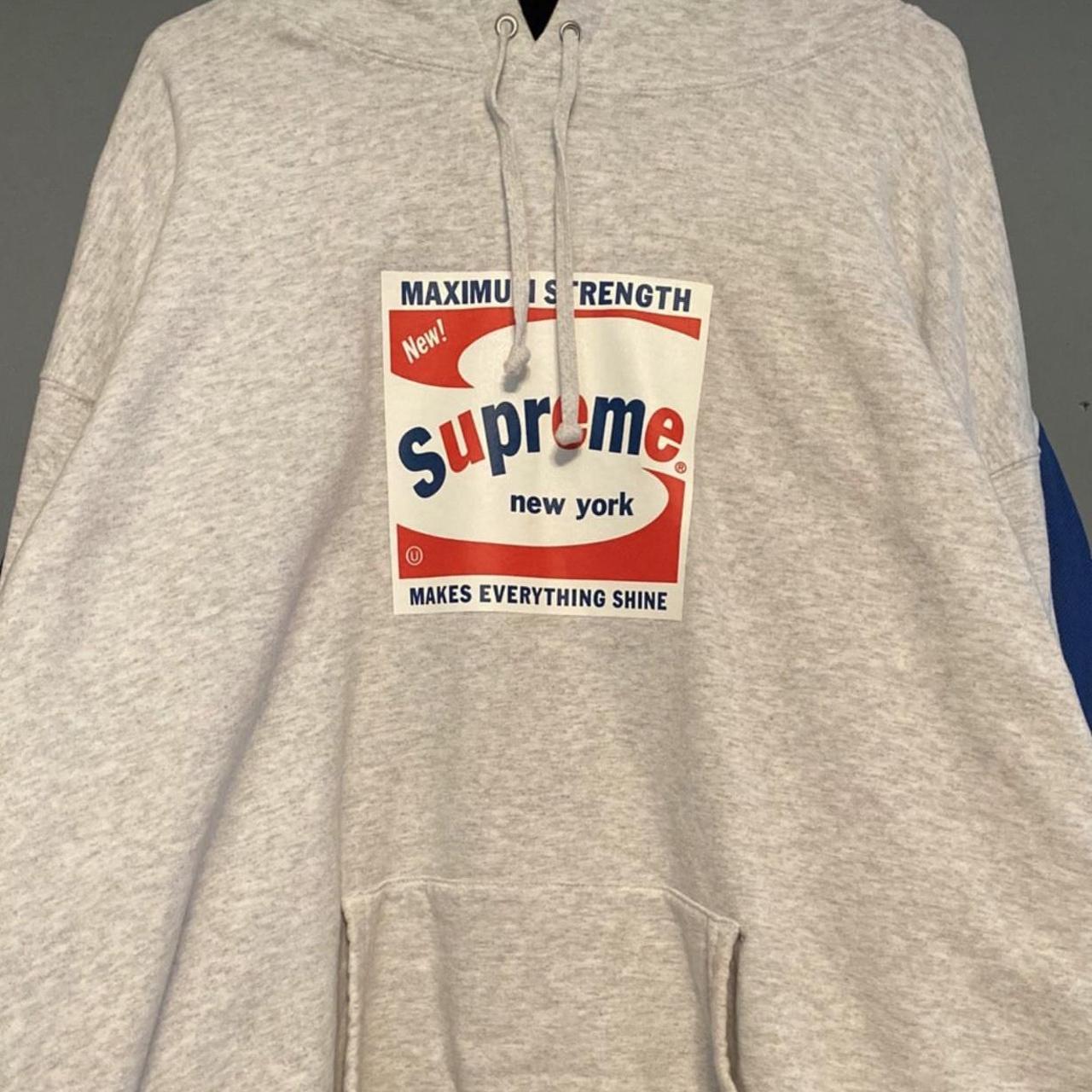 SUPREME NY XXL GREY HOODIE Worn 2x perfect... - Depop