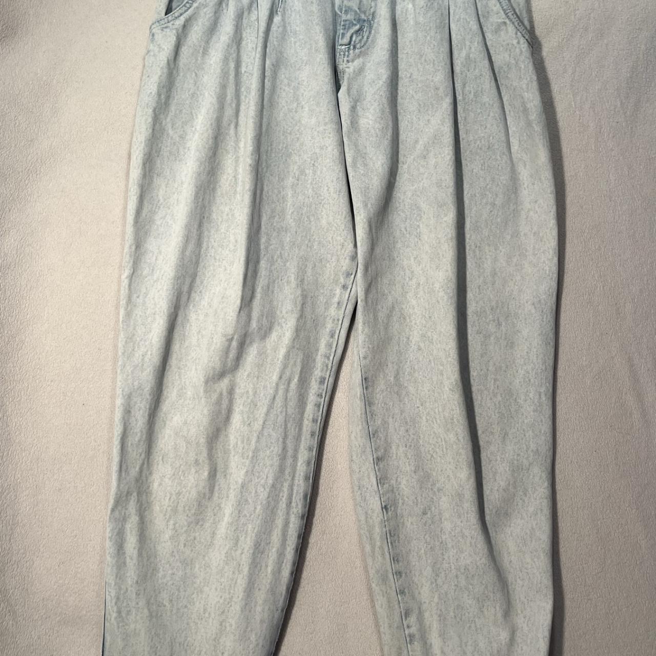 Jordache High Rise Pleated Jeans High rise with... - Depop