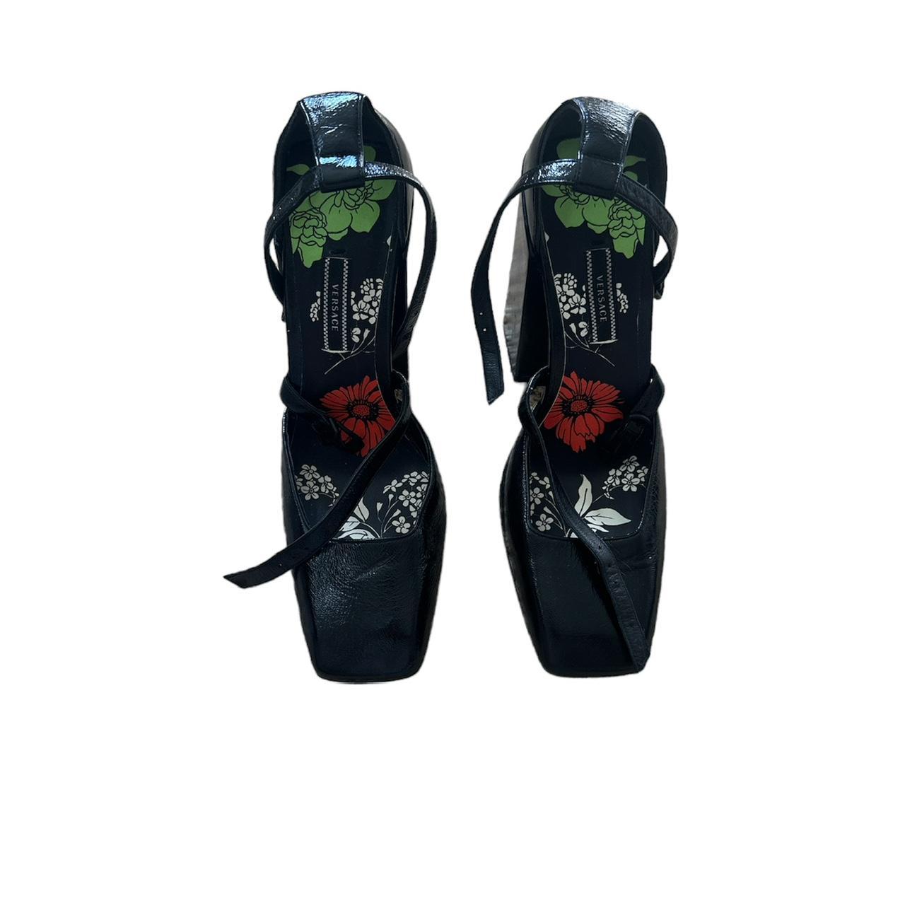 VERSACE HEELS Size 37 Never Worn ,vintage Vibes... Depop Boston Fern Basket Plant Pendant Light