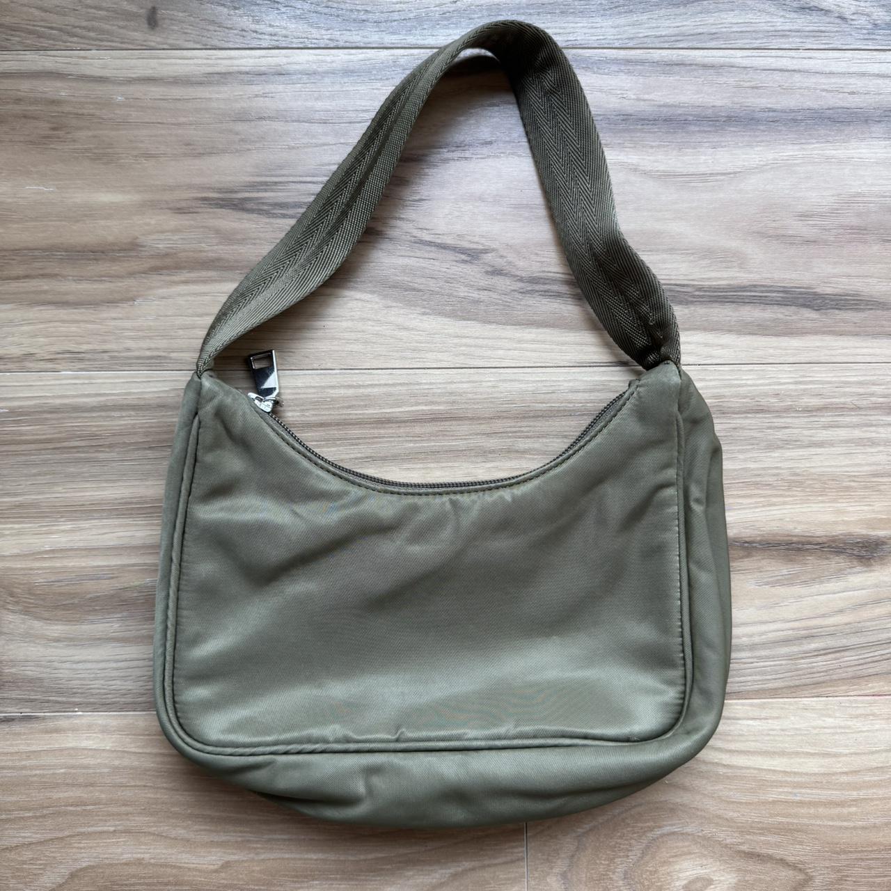 item listed by vindoer