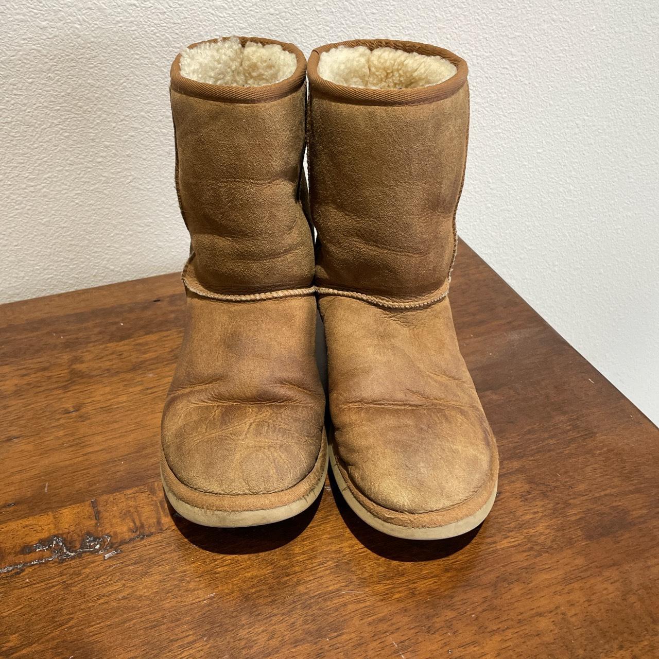 Uggs clearance size 9