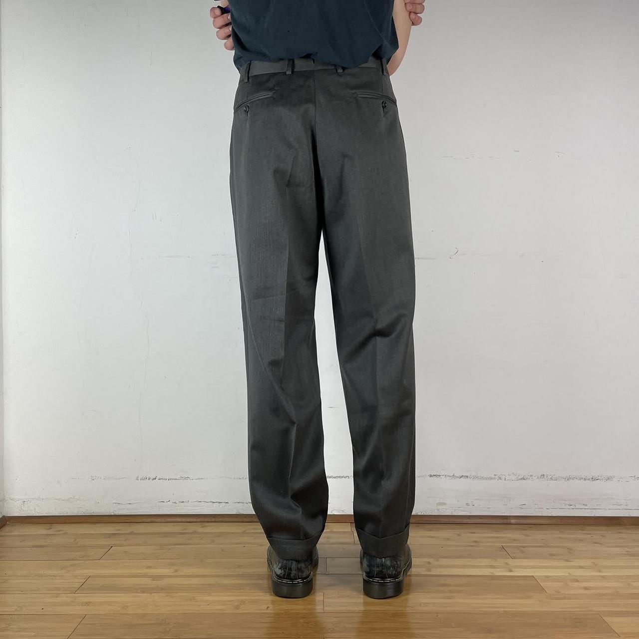 Armani Men's Grey Trousers (3)