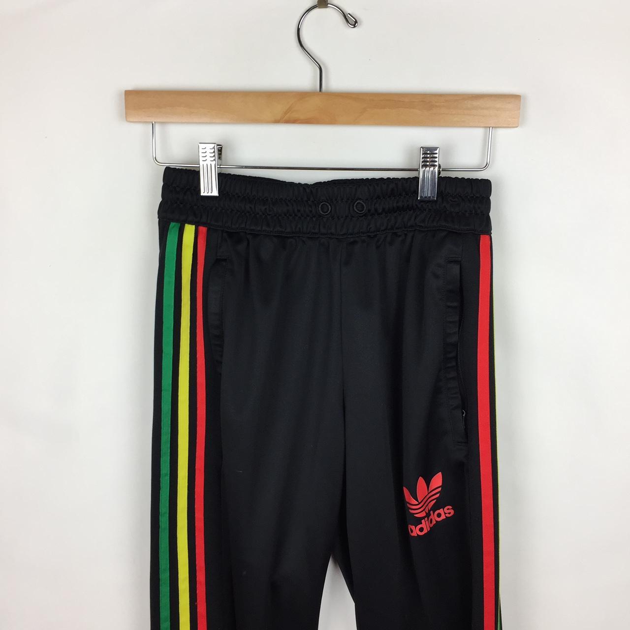 Jogging adidas rasta hotsell