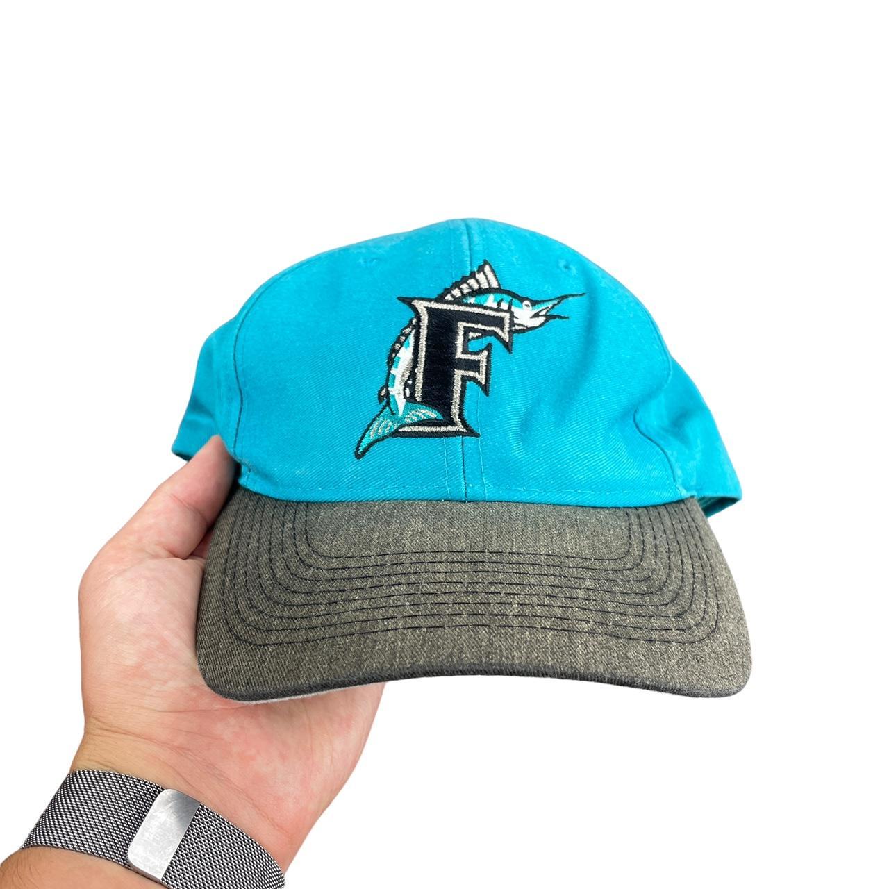 Vintage Miami Dolphins snapback trucker hat in - Depop