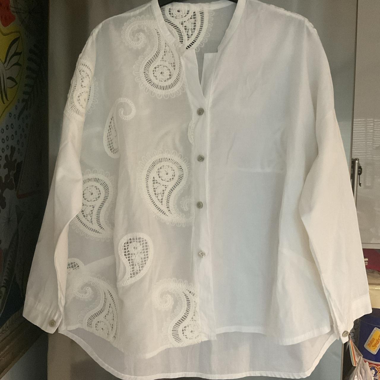 item listed by violetsandroses