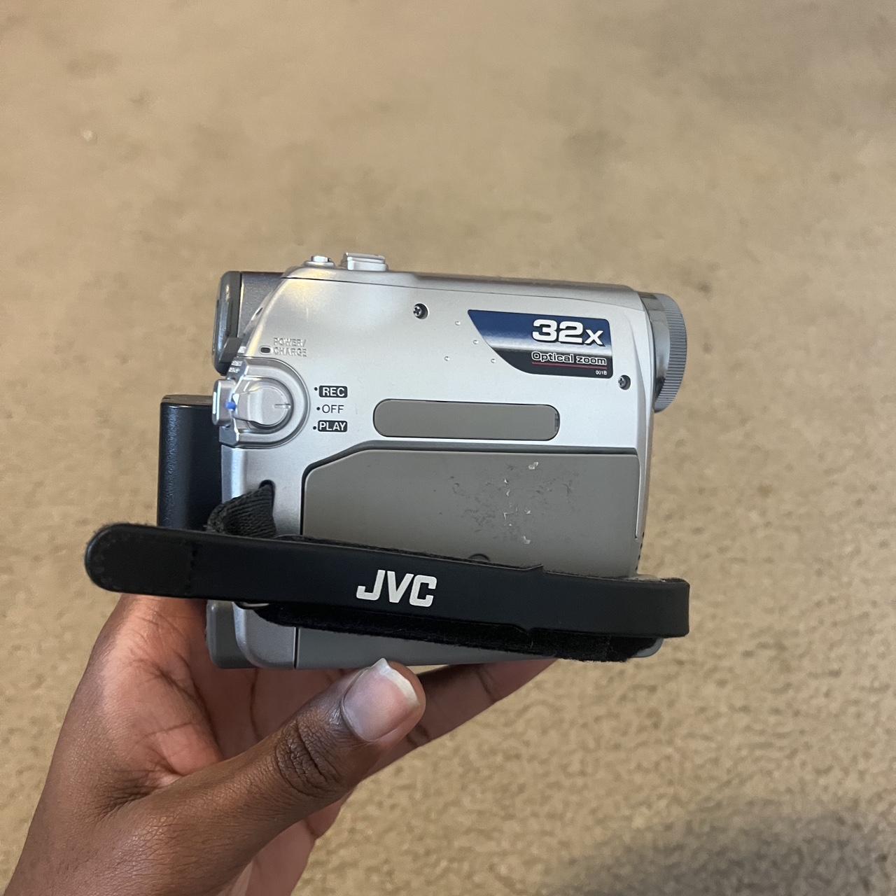 JVC GRD350U Digital Video Camera 32x Mini Dv... Depop