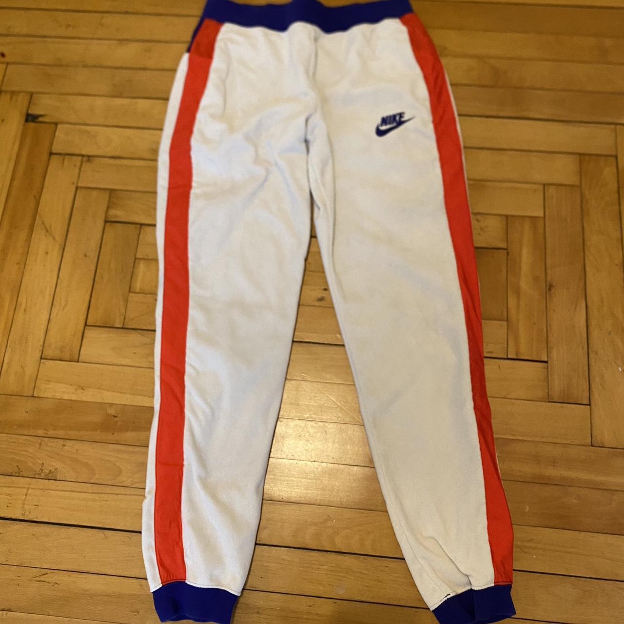 Red white and blue nike online sweatpants