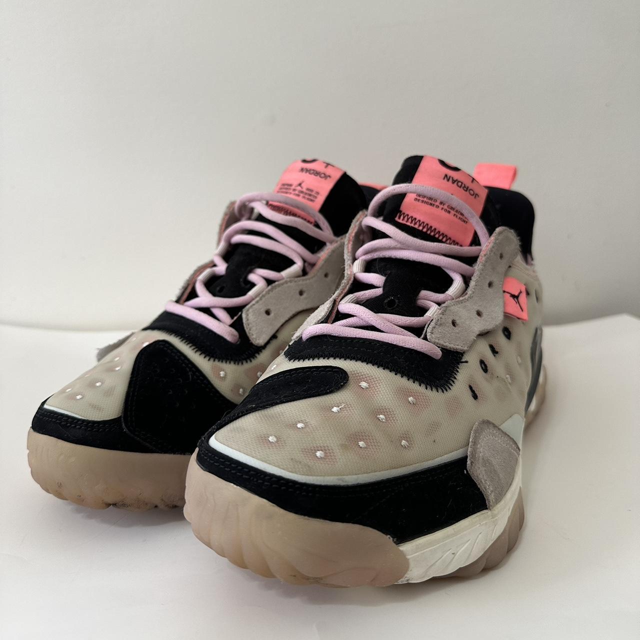 jordan delta 2 se women