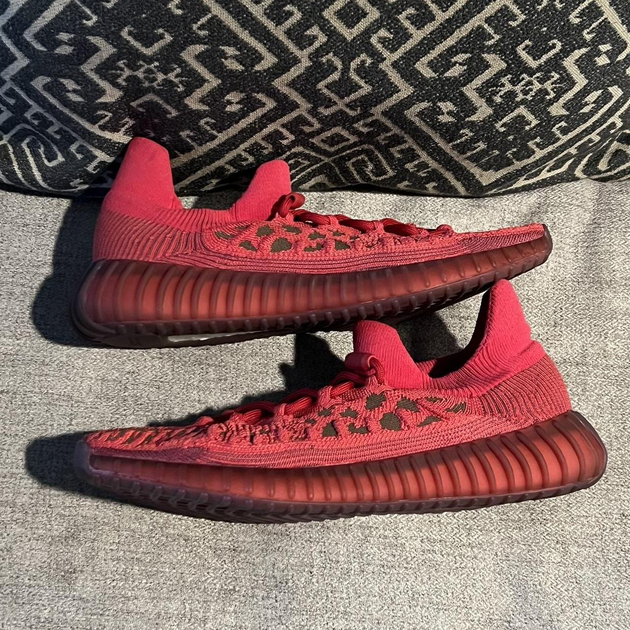 Burgundy yeezy 350 online