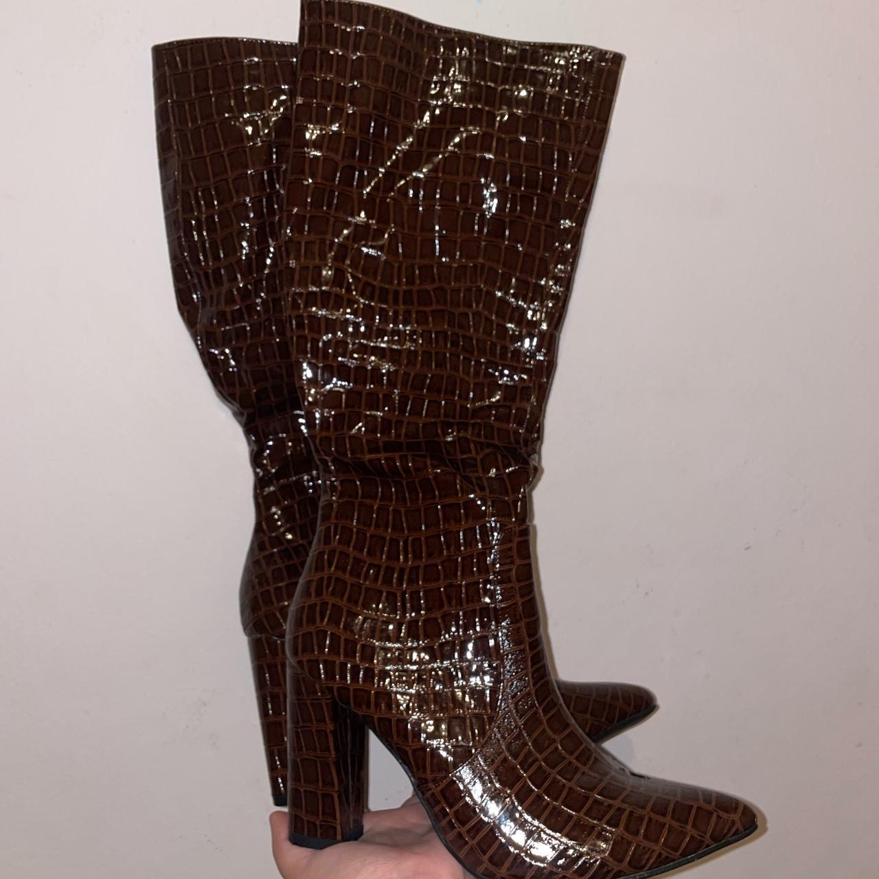 SHEIN Women's Brown Boots Depop