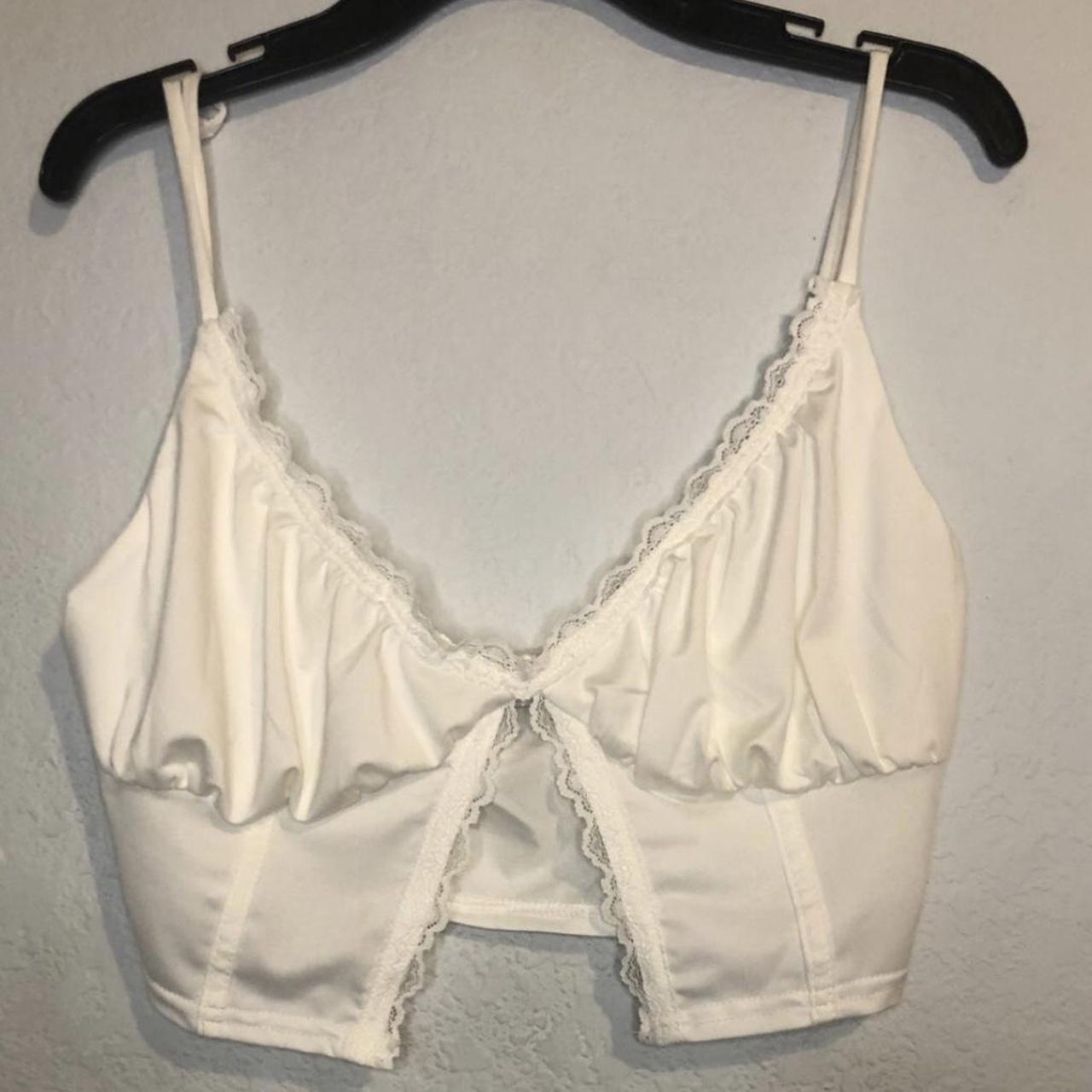 white lace crop top ! never worn, medium, easy to... - Depop
