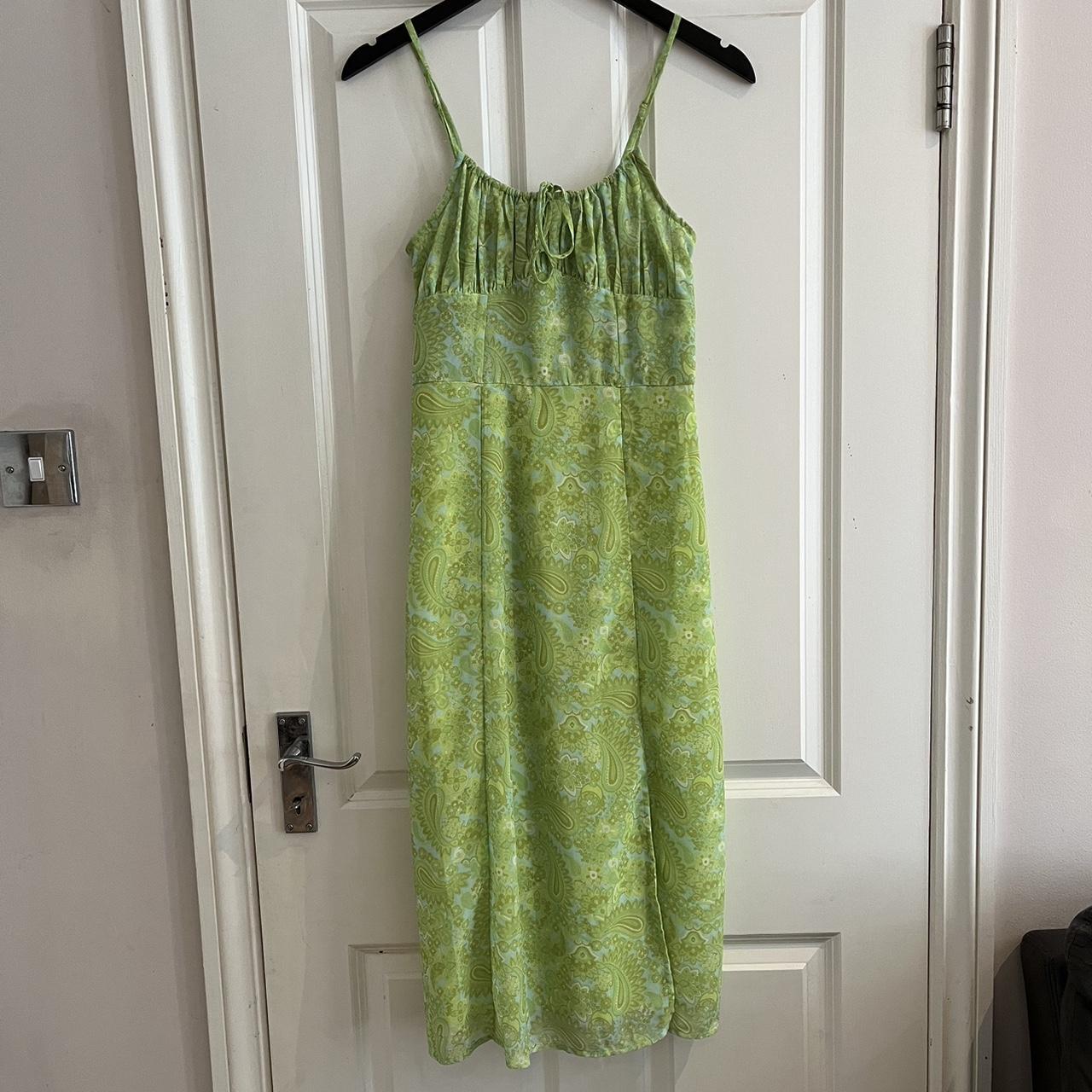 Urban Outfitters green paisley midi dress Excellent... - Depop