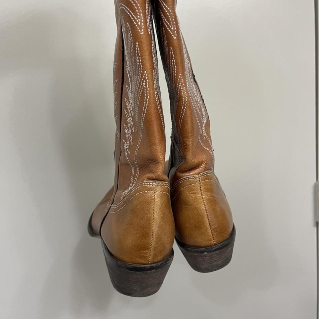 Steve Madden Women's Tan Boots | Depop