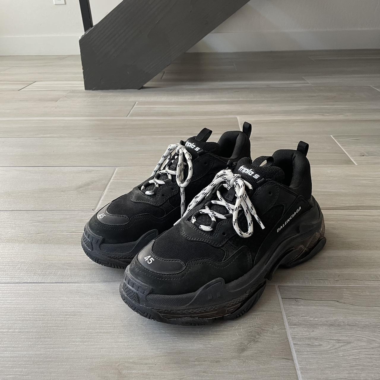 Balenciaga triple s black on sale 45