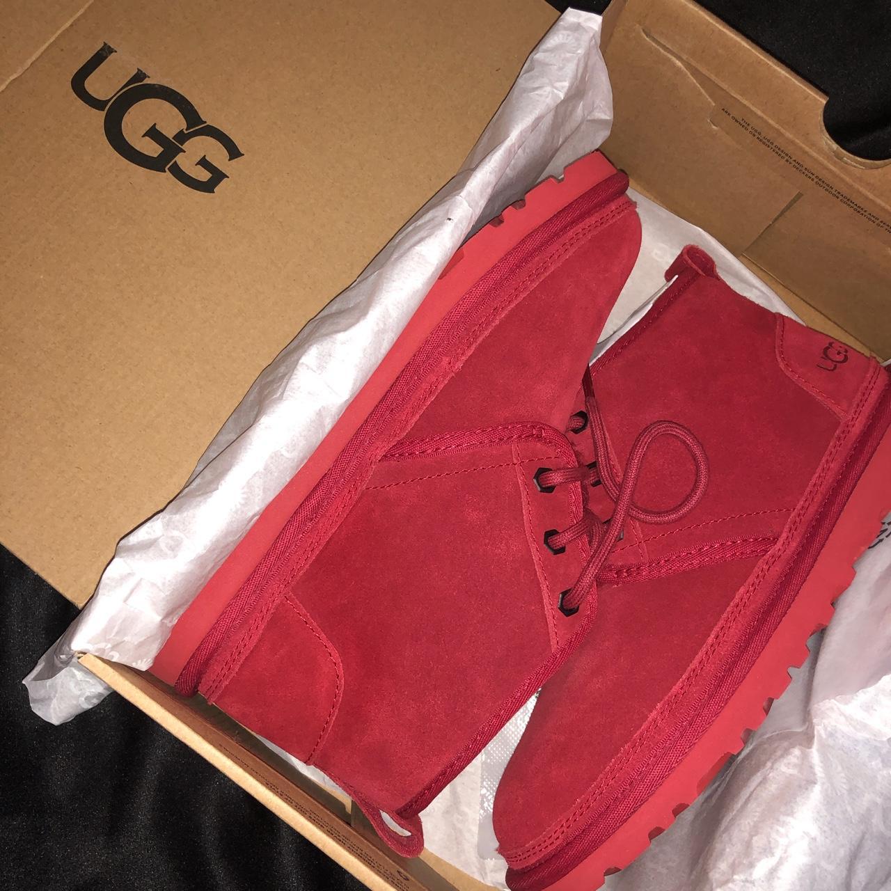 uggs in red