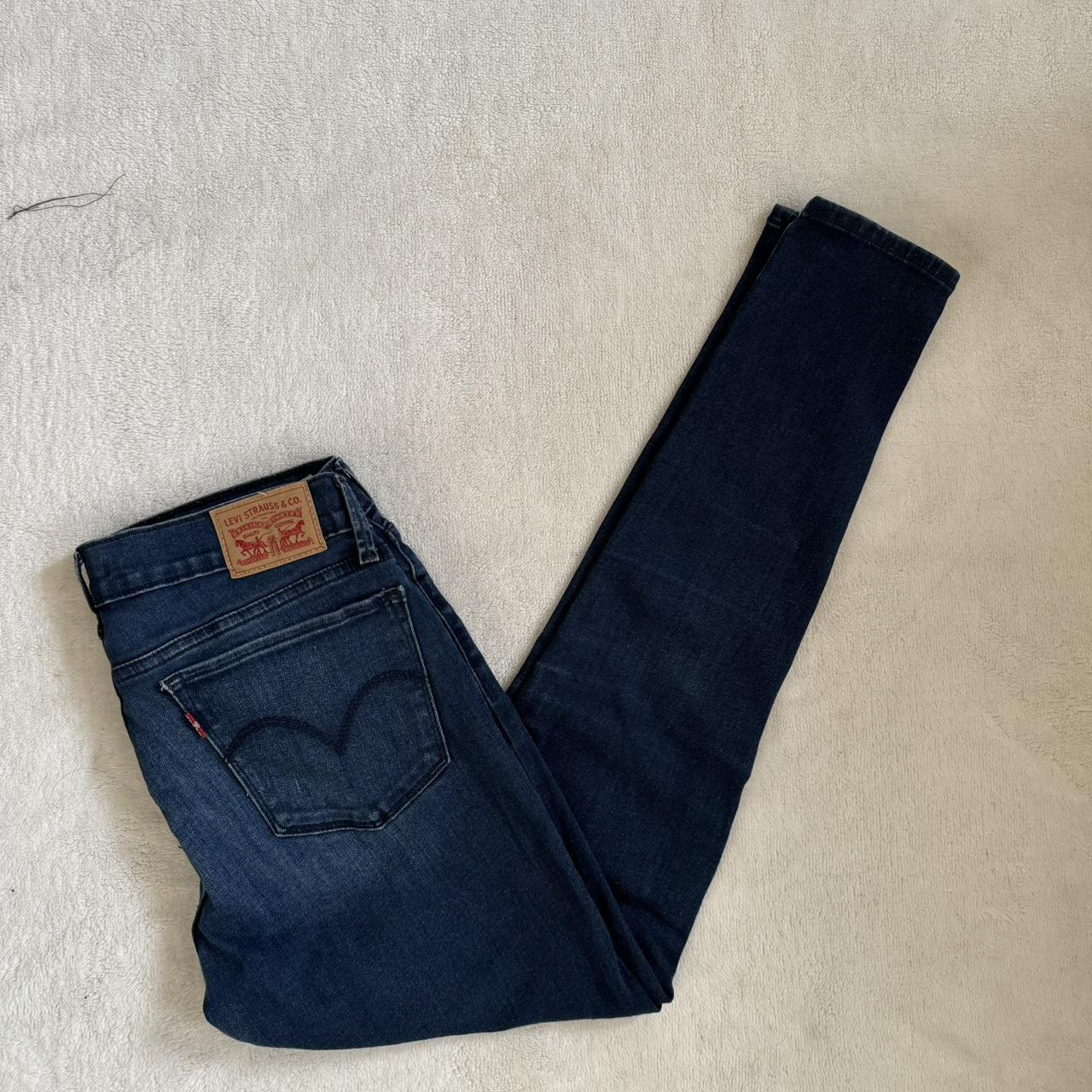 710 super skinny levi jeans size 29x30 amazing... - Depop