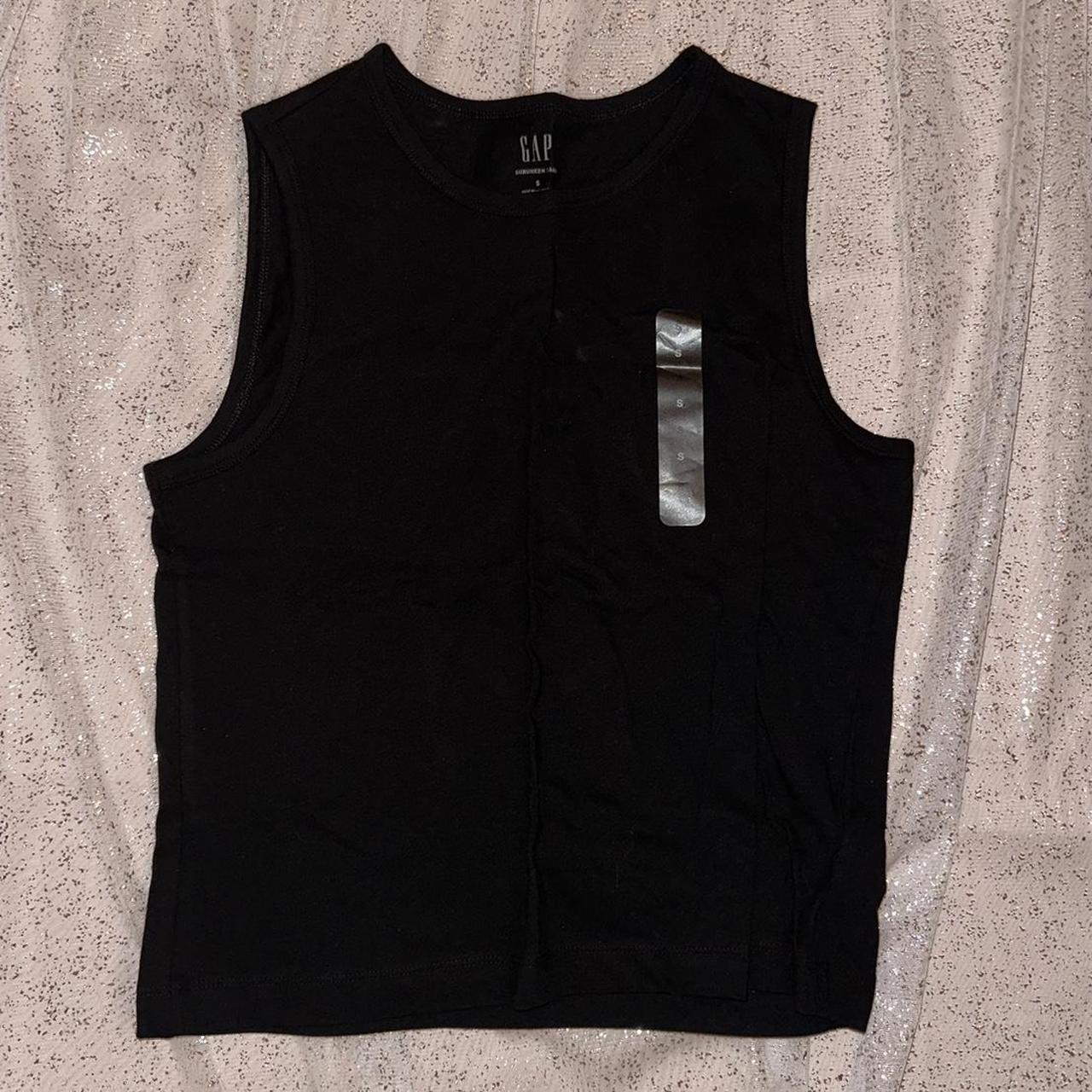 Gap Women's Black Vest Depop