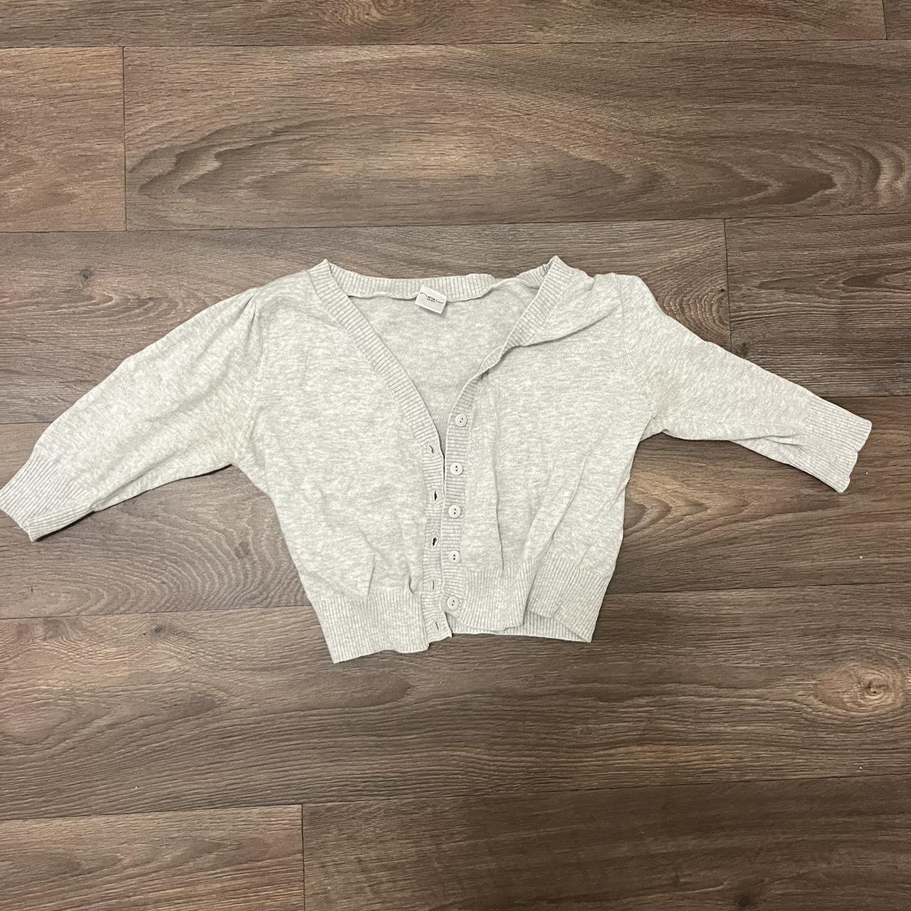 New Look cropped grey cardigan with 3/4 sleeves, it... Depop